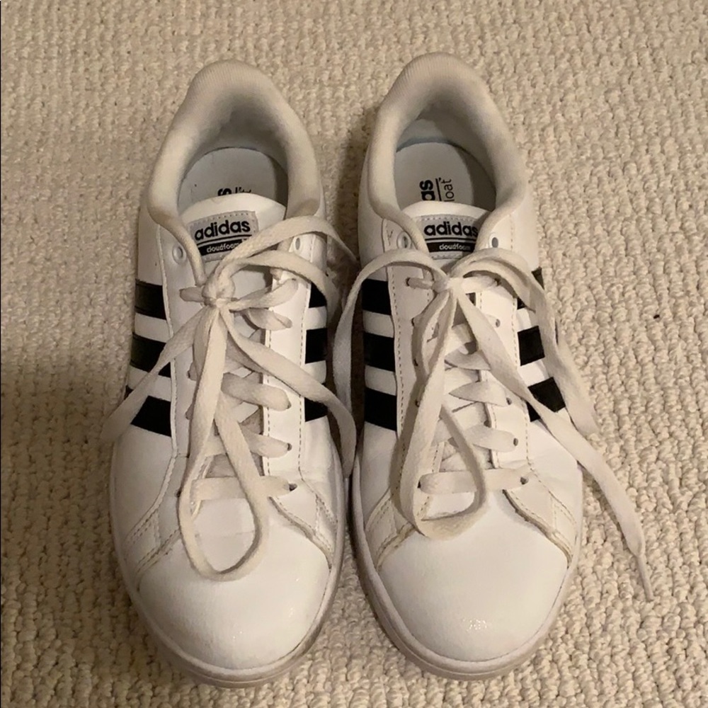 Adidas tennis shoes